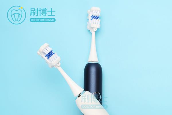電動(dòng)牙刷好還是普通牙刷對(duì)牙齒好？不同類(lèi)型的牙刷使用方法