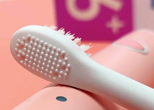 干貨！寶寶幾歲用電動(dòng)牙刷？很多家長(zhǎng)們都想錯(cuò)了！