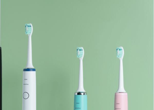 聲波牙刷沒有手動刷牙干凈？震驚！原來真相是這個