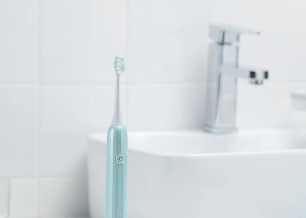 牙齒敏感能用電動牙刷嗎？敏感牙齒電動牙刷選擇