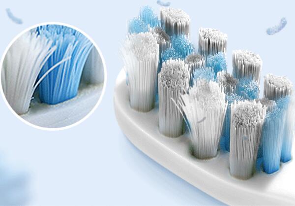 沾滿(mǎn)細(xì)菌的刷頭 定期更換刷頭